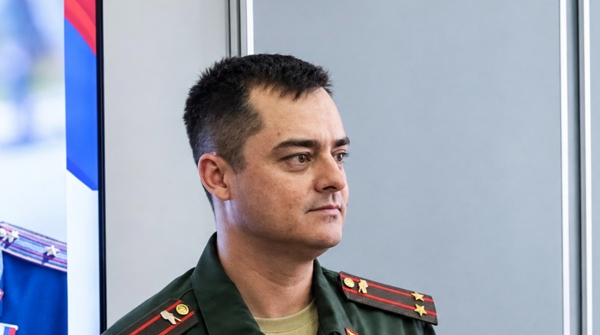«Есть такая профессия – Родину защищать»: Герой России провёл «Урок мужества» в Военном учебном центре ЮУрГУ