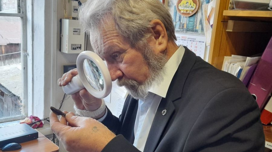 Археологи ЮУрГУ разгадали, что за путники укрывались в Симских пещерах